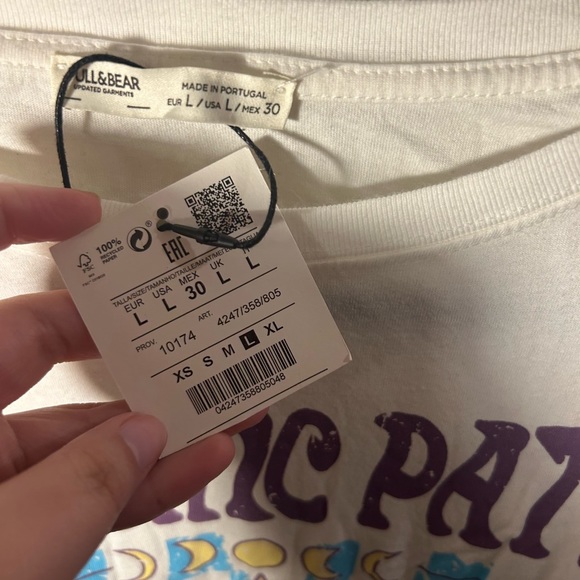 ASOS white graphic tee Large - Picture 3 of 3